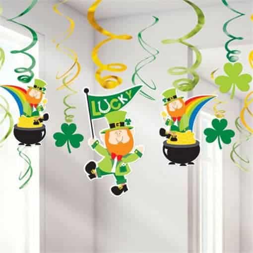 St Patrick's Day Hanging Swirl Decoration