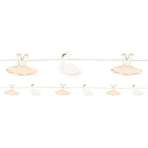 Lovely Swan Garland