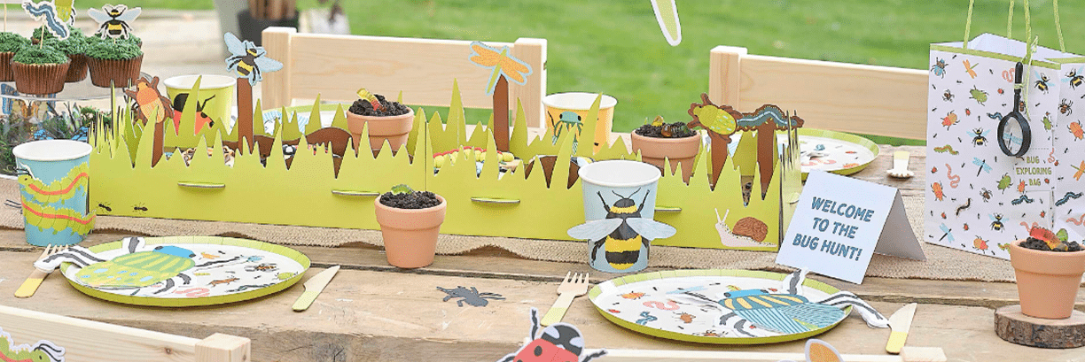 Bug Insect & Bumble Bee Party Decorations, Bug Hunt Decorations, Caterpillar Party Balloons & Bug Themed Party Bag Fillers - Next Day Delivery